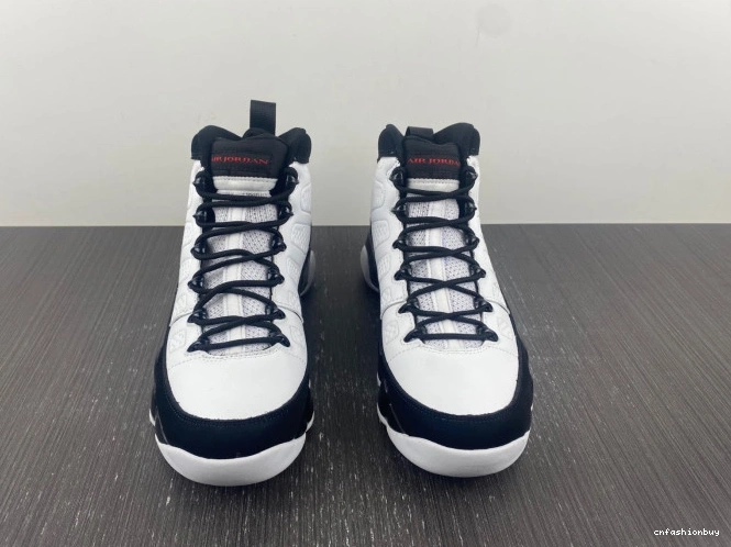 302370-112 Space Jam Jordan Air OG 9 0924
